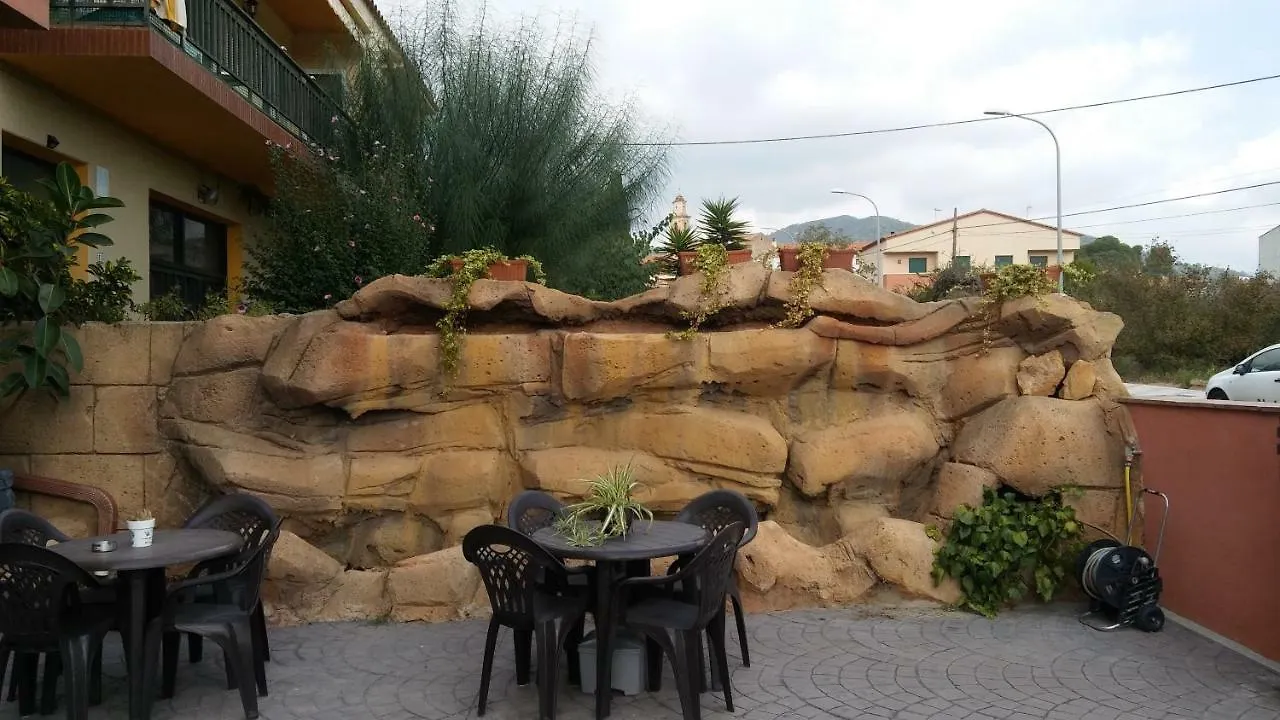 Hotel Hostal Sant Roc Botarell